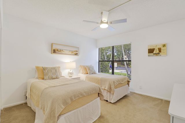 5121 Oak Hill Lane 412, Delray Beach, FL 33484