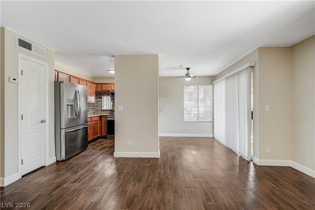 2120 Sealion Drive 108, Las Vegas, NV 89128