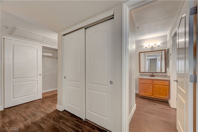 2120 Sealion Drive 108, Las Vegas, NV 89128
