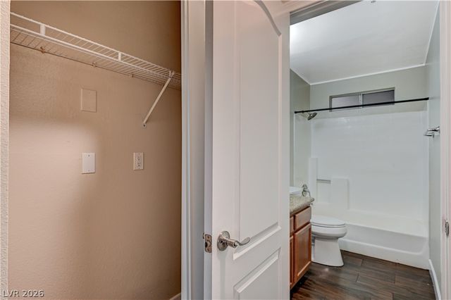 2120 Sealion Drive 108, Las Vegas, NV 89128