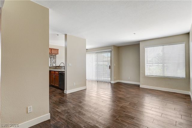 2120 Sealion Drive 108, Las Vegas, NV 89128