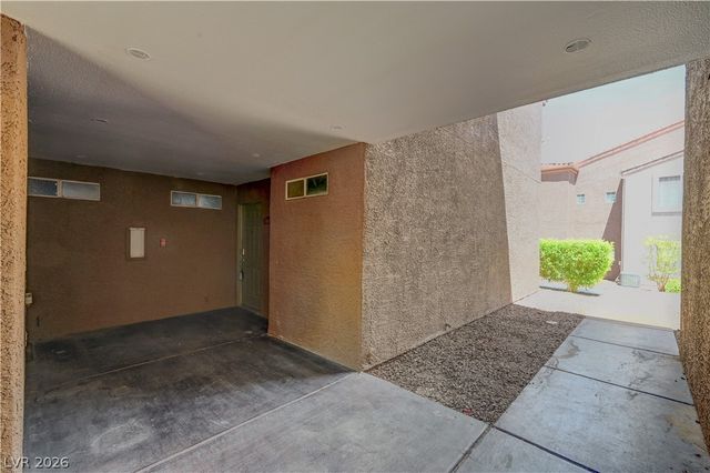 2120 Sealion Drive 108, Las Vegas, NV 89128