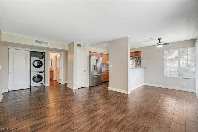 2120 Sealion Drive 108, Las Vegas, NV 89128
