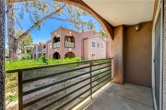2120 Sealion Drive 108, Las Vegas, NV 89128