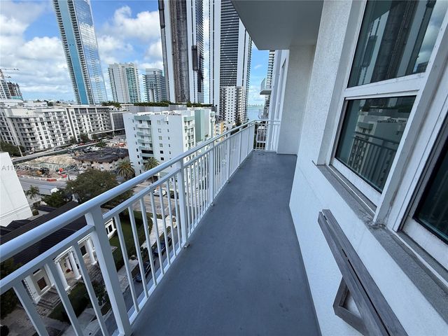 2275 BISCAYNE BL 1003, Miami, FL 33137