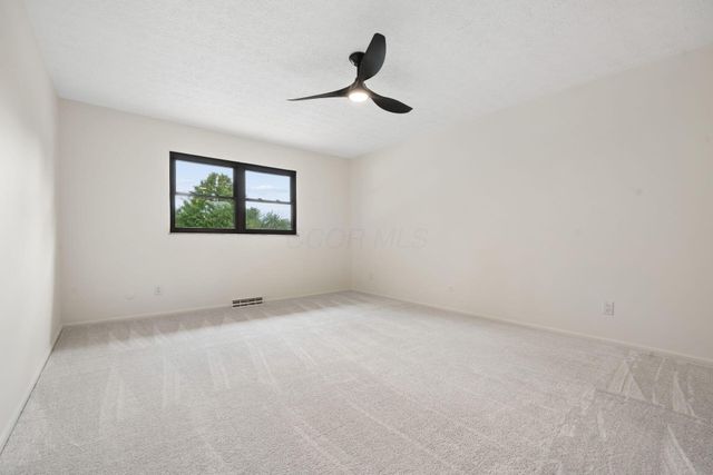 2900 Granada Hills Drive, Columbus, OH 43231