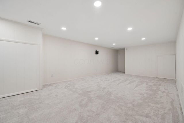 2900 Granada Hills Drive, Columbus, OH 43231