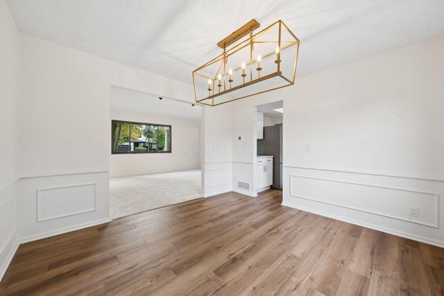 2900 Granada Hills Drive, Columbus, OH 43231