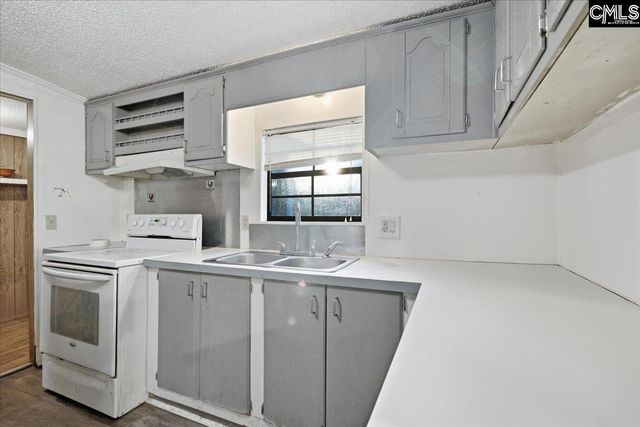 1400 Toms Creek Road, Hopkins, SC 29061