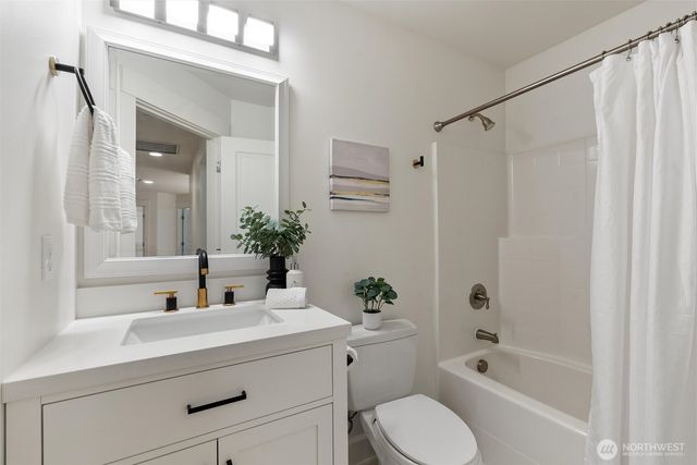 9544 NE 188th Street, Bothell, WA 98011