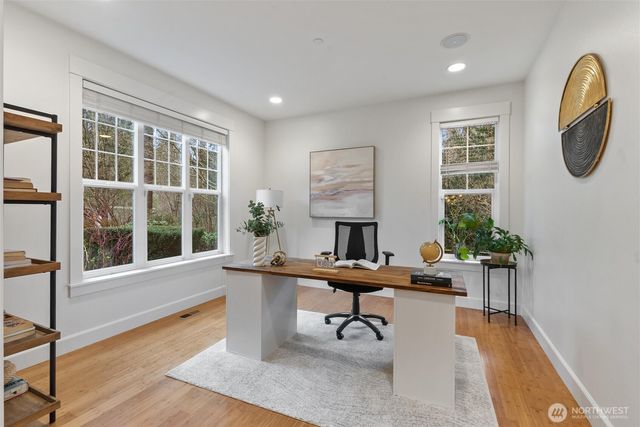 9544 NE 188th Street, Bothell, WA 98011