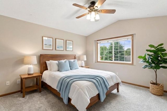 1216 Elmwood Avenue, Shakopee, MN 55379