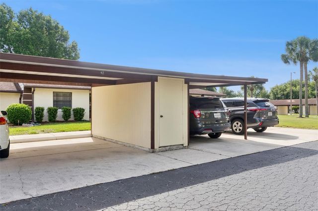 12418 ORANGEWOOD CIRCLE, Tavares, FL 32778