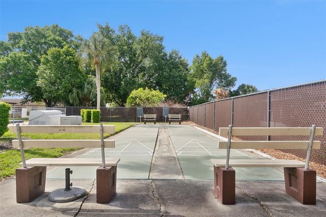 12418 ORANGEWOOD CIRCLE, Tavares, FL 32778