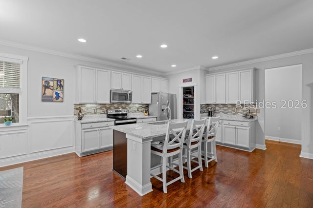 14 Sandpiper Dr, Beaufort, SC 29907