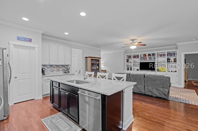 14 Sandpiper Dr, Beaufort, SC 29907