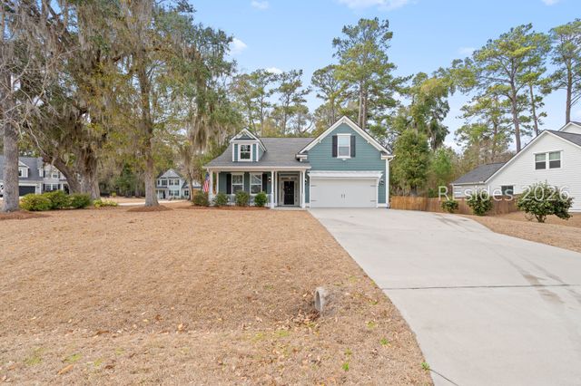 14 Sandpiper Dr, Beaufort, SC 29907