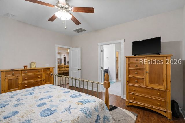 14 Sandpiper Dr, Beaufort, SC 29907