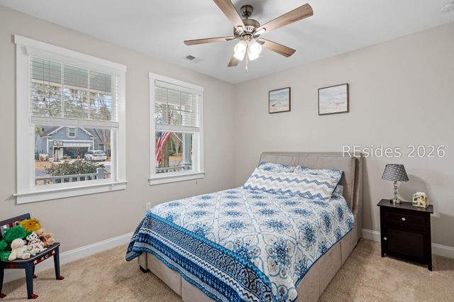 14 Sandpiper Dr, Beaufort, SC 29907