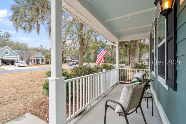 14 Sandpiper Dr, Beaufort, SC 29907