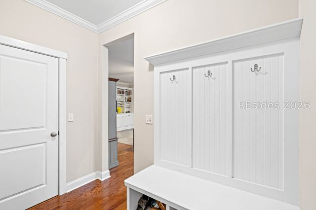 14 Sandpiper Dr, Beaufort, SC 29907