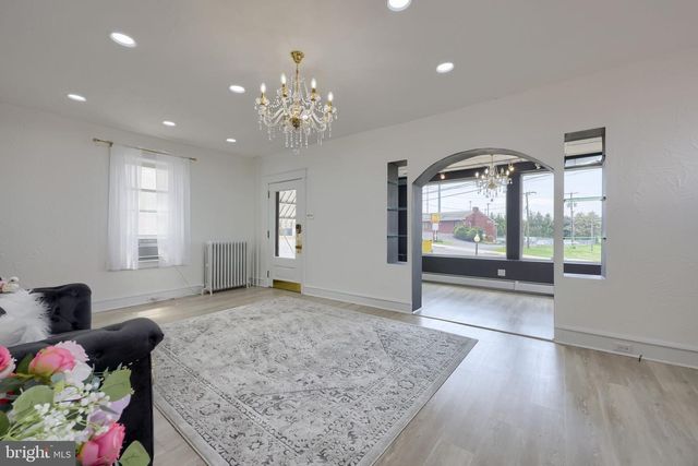 3625 KUTZTOWN RD, Reading, PA 19605