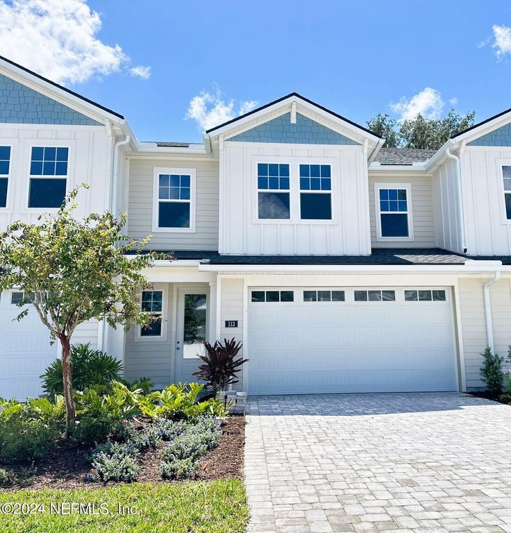 113 OAK PARK Drive, St. Johns, FL 32259
