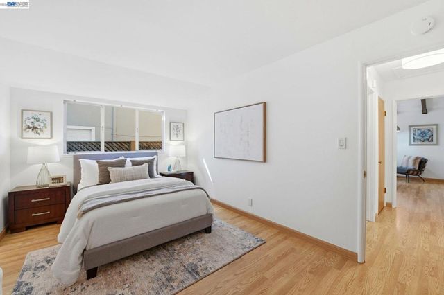 24889 Bland St, Hayward, CA 94541