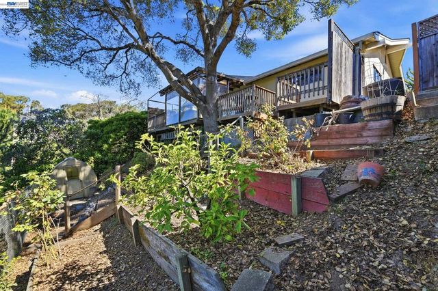 24889 Bland St, Hayward, CA 94541