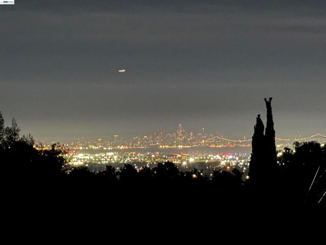 24889 Bland St, Hayward, CA 94541