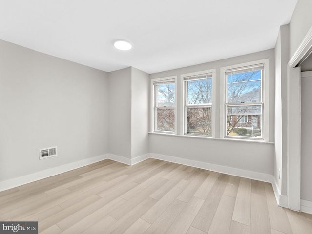 7911 LORETTO AVE, Philadelphia, PA 19111