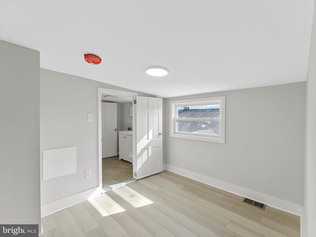 7911 LORETTO AVE, Philadelphia, PA 19111