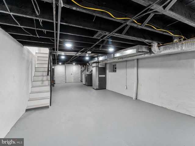 7911 LORETTO AVE, Philadelphia, PA 19111