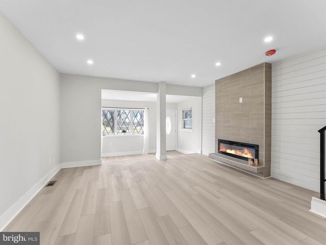 7911 LORETTO AVE, Philadelphia, PA 19111