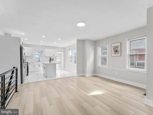 7911 LORETTO AVE, Philadelphia, PA 19111