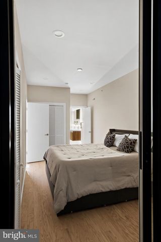 1031 S FAIRHILL ST, Philadelphia, PA 19147
