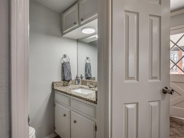 6100 Lillian Lane, Newalla, OK 74857