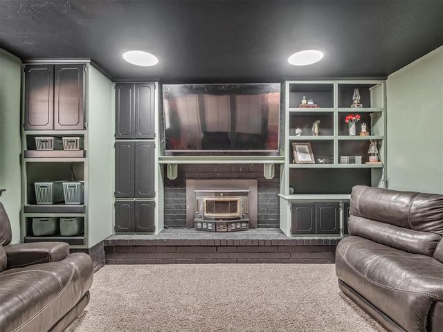 6100 Lillian Lane, Newalla, OK 74857