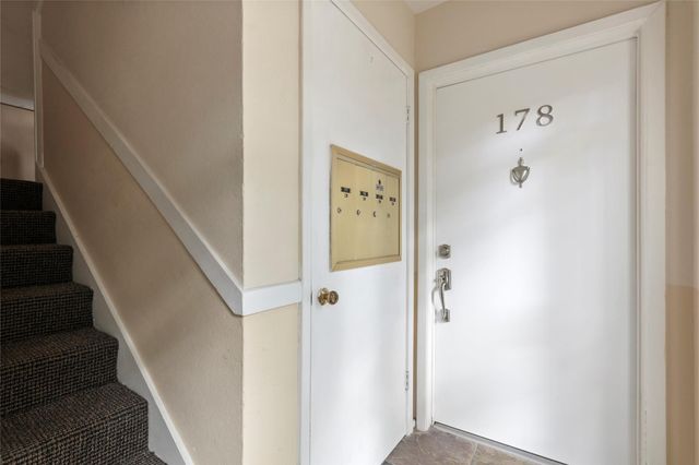 4040 San Felipe Street 178, Houston, TX 77027