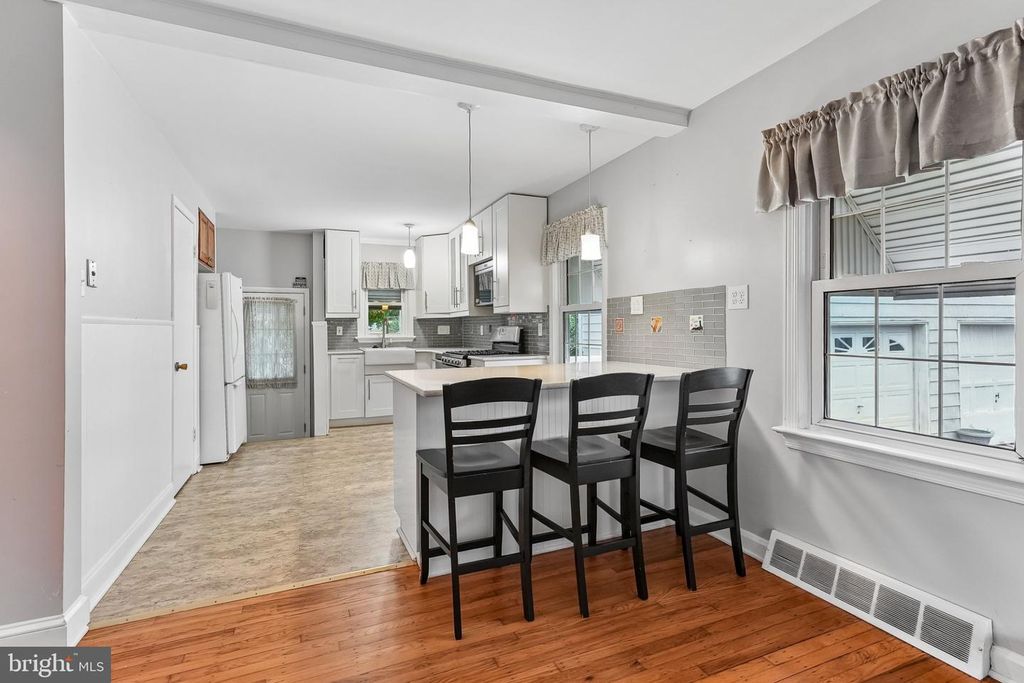10 ROSE LN, CHERRY HILL, NJ 08002 — photo 4