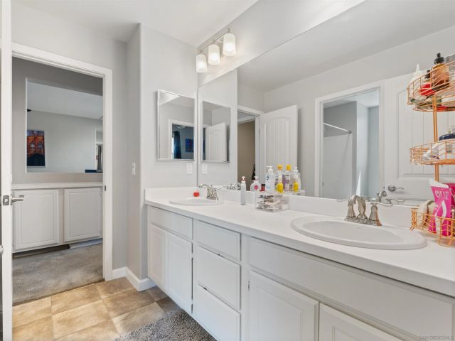 1369 Keck Rd, Chula Vista, CA 91913