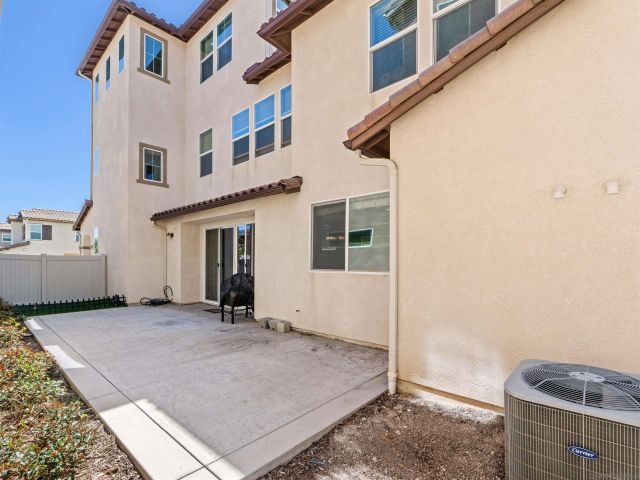 1369 Keck Rd, Chula Vista, CA 91913