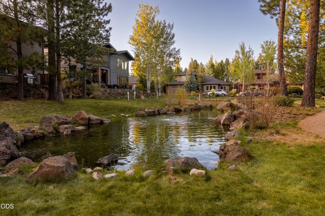 19052 Mt. Shasta Drive, Bend, OR 97703