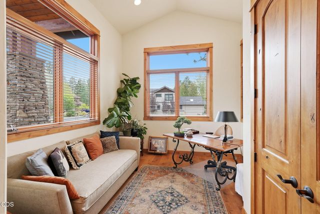 19052 Mt. Shasta Drive, Bend, OR 97703