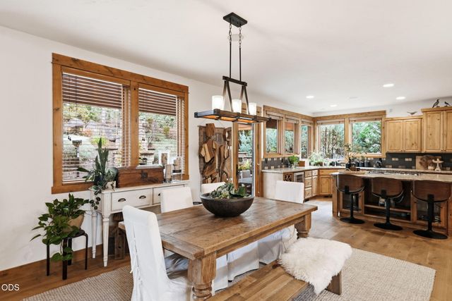 19052 Mt. Shasta Drive, Bend, OR 97703