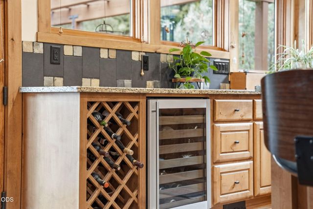 19052 Mt. Shasta Drive, Bend, OR 97703