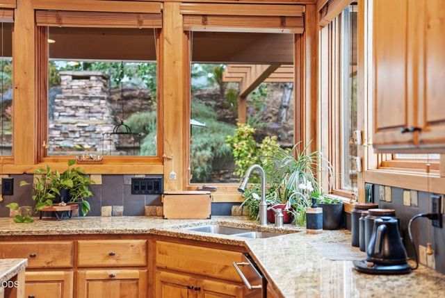 19052 Mt. Shasta Drive, Bend, OR 97703