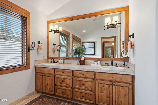 19052 Mt. Shasta Drive, Bend, OR 97703