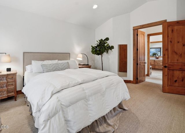 19052 Mt. Shasta Drive, Bend, OR 97703