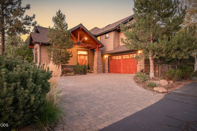 19052 Mt. Shasta Drive, Bend, OR 97703
